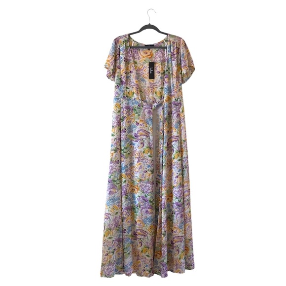 Lulus | Feels Magical Ivory Floral Print Short Sleeve Wrap Maxi Dress - Picture 7 of 12